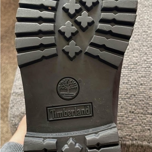 Kids lightly used , like new - Picture 3 of 3